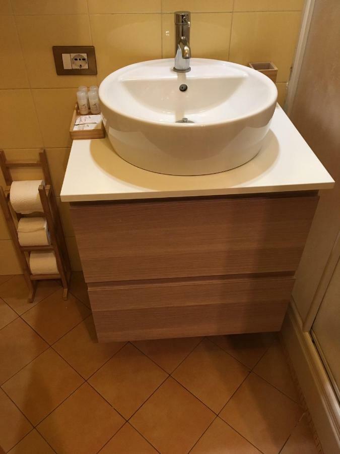 Casa Caso Guest House โบโลญญา ภายนอก รูปภาพ